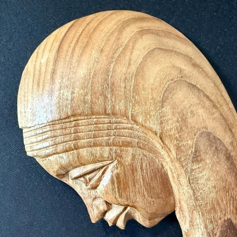 Wooden Carved Mother and Child Wall Decoration